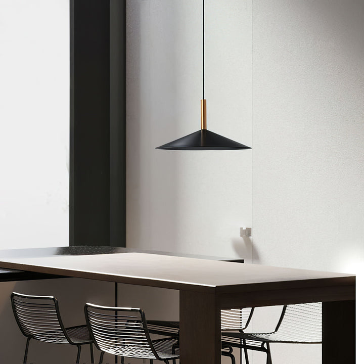 Altura_Pendant_Lamp_1_12_85fe1b63-97c7-43d6-90c1-30fdc8ae0ee1