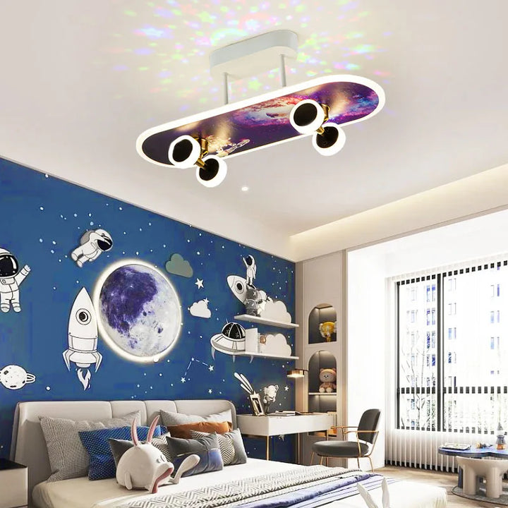 Creatieve-Skateboard-Plafondverlichting-Nordic-Nieuwe-Designer-Kinderkamer-Lampen-Moderne-Jongen-Meisje-Woonkamer-Cartoon-Decor-Verlichting_76806295-36ff-4003-8e4c-0c0a736e6c8c