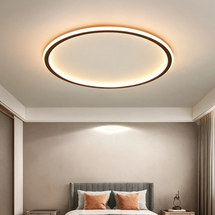 Vynala_Rund_Taklampa_i_Skandinavisk_Design_f_r_Inomhusbruk1
