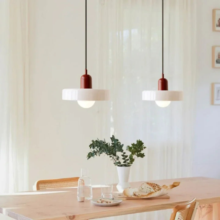 celestiglass-high-quality-lighting-with-timeless-charm-b5c7b53e_0825d2f5-0dc6-4954-8779-7284290c0a94