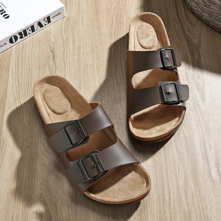 classic-slippers-690416dd_2ca36023-941b-470a-978f-58e84b7ecfcd