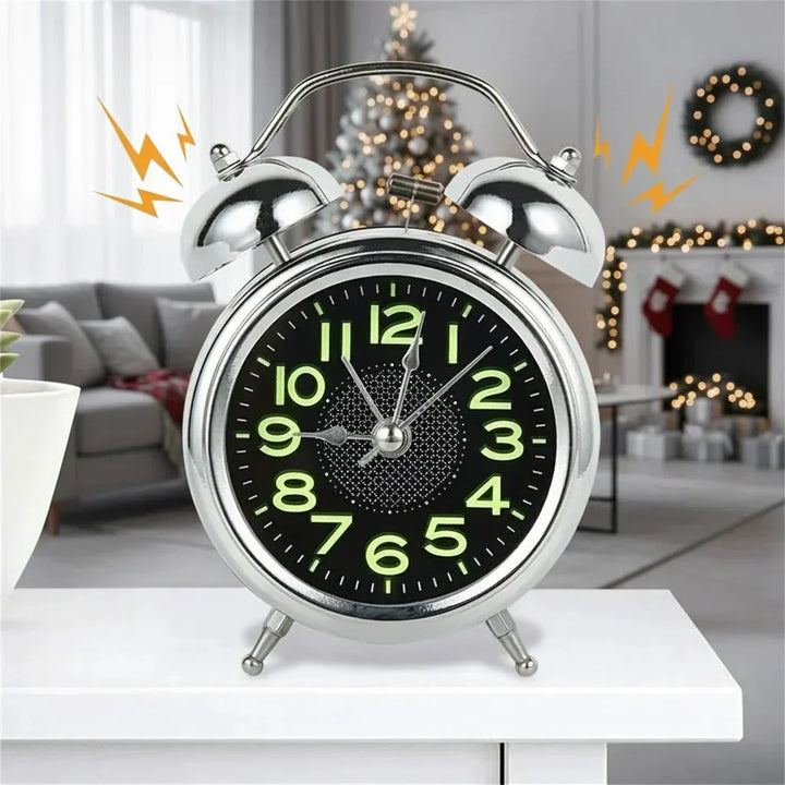 loudlux-extra-loud-retro-double-bell-alarm-clock-for-heavy-sleepers-1e75d6c6_1b776e0b-bced-4415-a348-a5d806375839