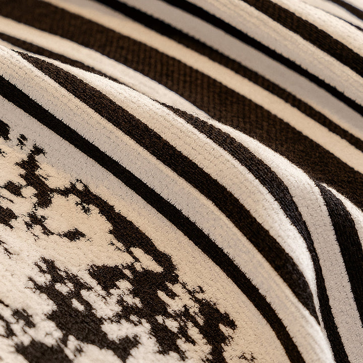 mosaic-lines-pattern-sofa-cover-2c0fb7d4_43191618-867e-4eac-8dc9-4de918a6ed90