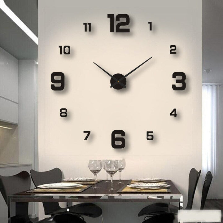 niki-artistictick-statement-wall-clock-02cfd23e_4c493e52-6a0e-4063-a045-a67e036f0a4c