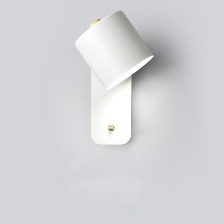niki-led-wall-light-with-switch-modern-metal-design-8b3a02fc_aa5dc1f2-1e01-4246-84fc-2697f765b373