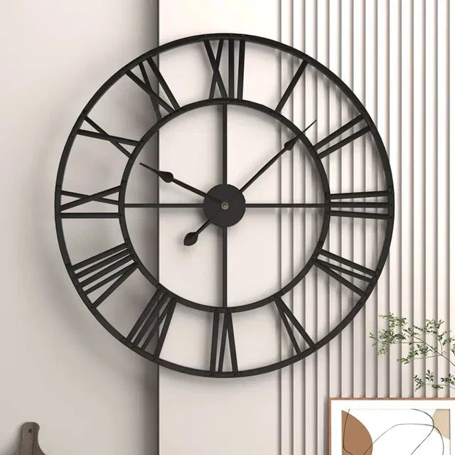 niki-majestic-clock-in-metal-6c87e177_d8b5c71e-7a0b-4708-9d2c-52d38f73b141