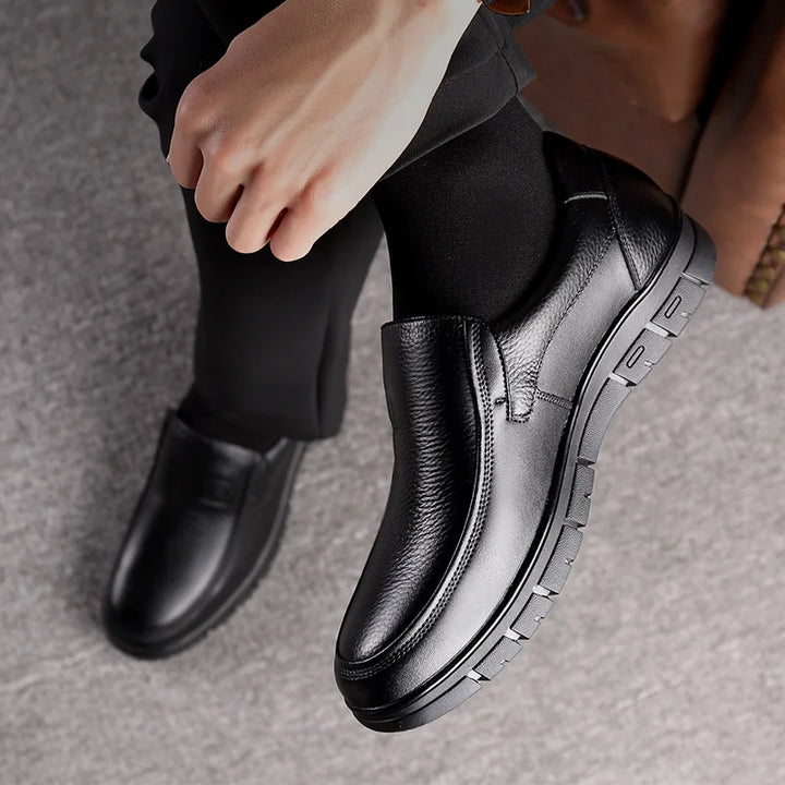 niki-men-s-casual-shoes-made-of-genuine-leather-ce0728f7_fc1aa508-d3f6-4b9a-acdb-36a4becb4af5