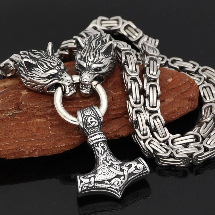 thor-hammer-hanger-necklace-15f901c1_632fe49f-7ffc-4dfe-946e-7b9f5eae8512